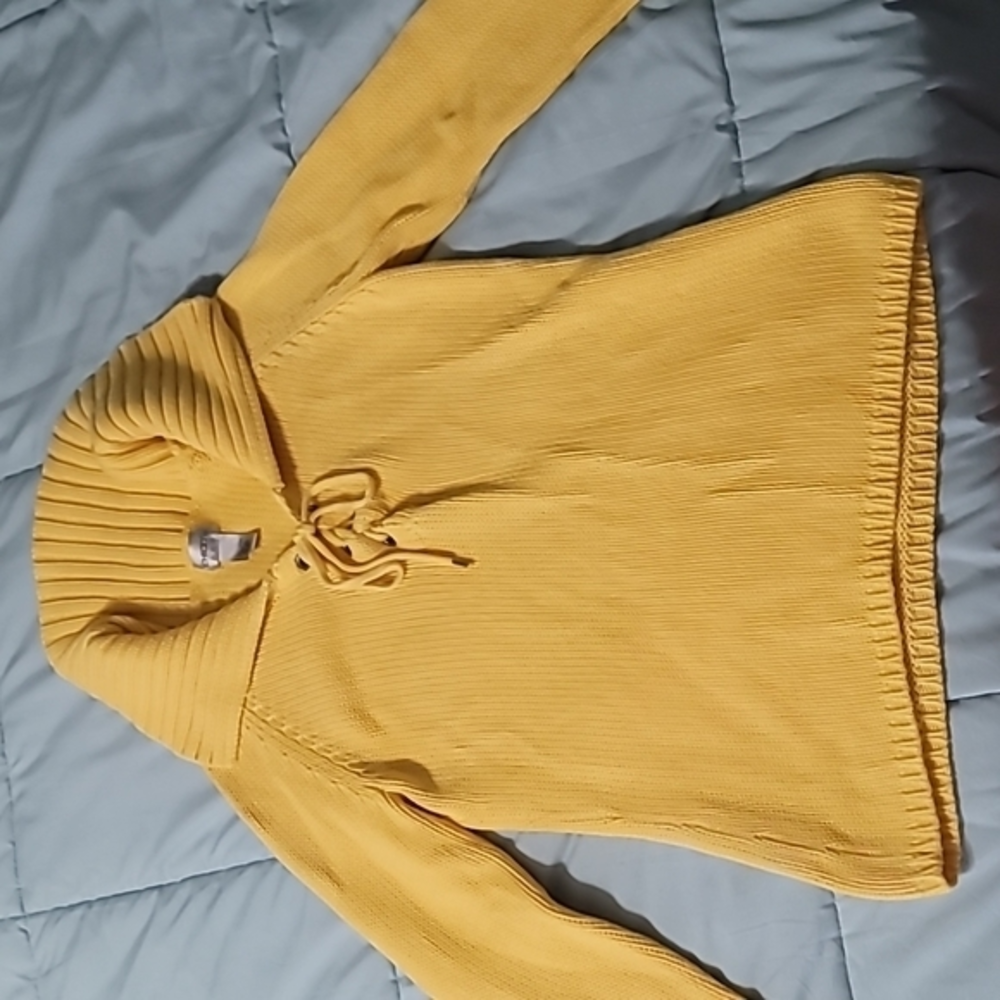 Chico's Yellow Knit Ultra High Neck Lace-up Sweater Women's 1‎ NWOT Condition